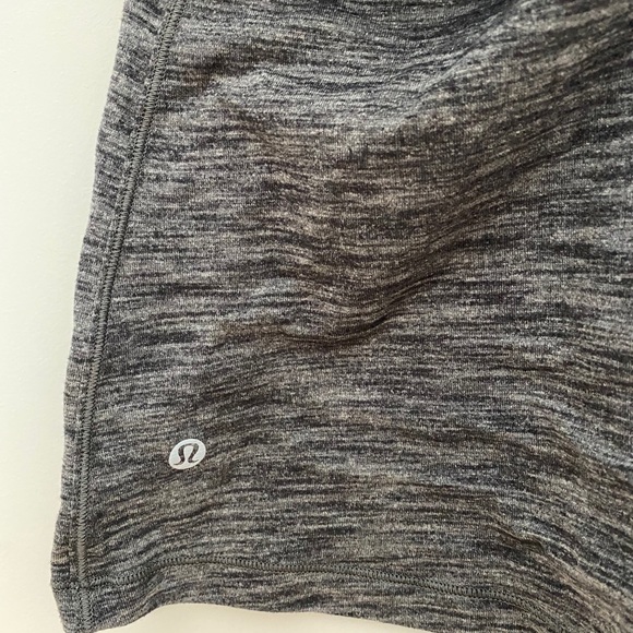 Grey Lululemon tank top - Picture 4 of 4